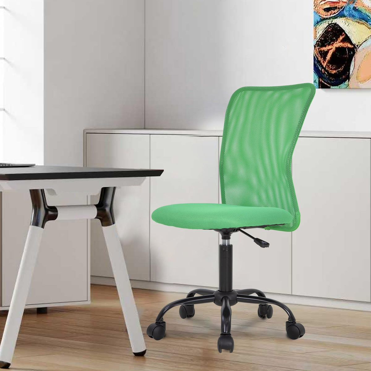 Green Ergonomic Mesh Office Chair with Lumbar Support P141