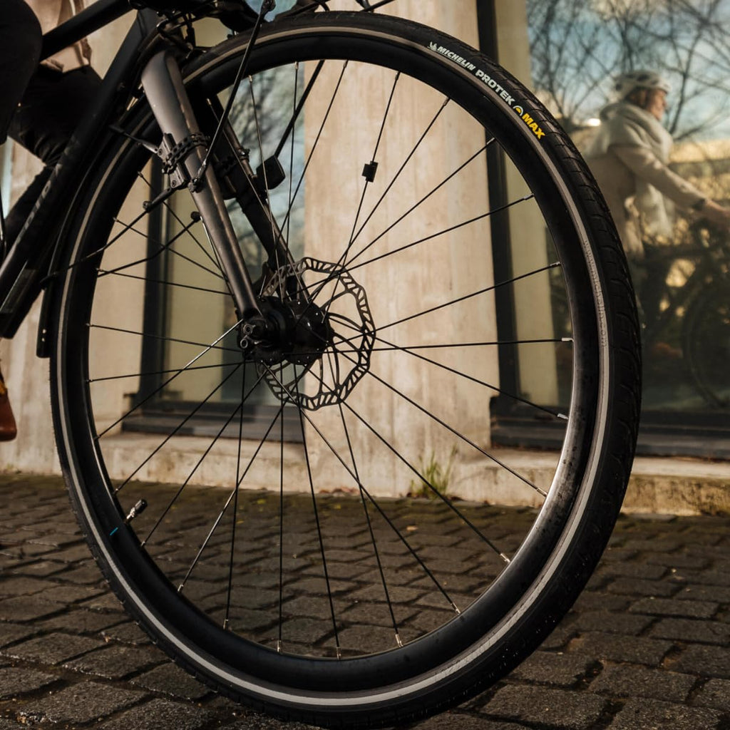 Bike Tires with Reflective Strip F498135