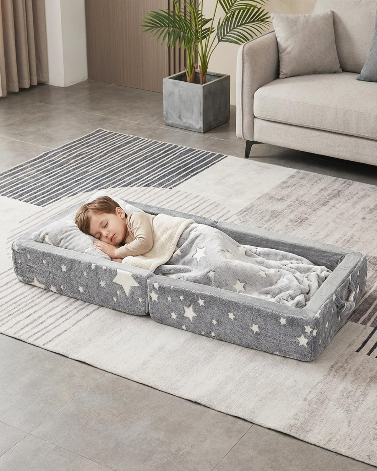 Foldable Glow-in-the-Dark Toddler Floor Bed L902151