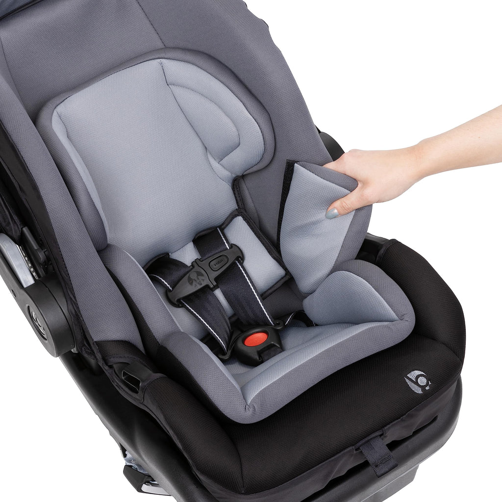 Dash Black Infant Car Seat K322